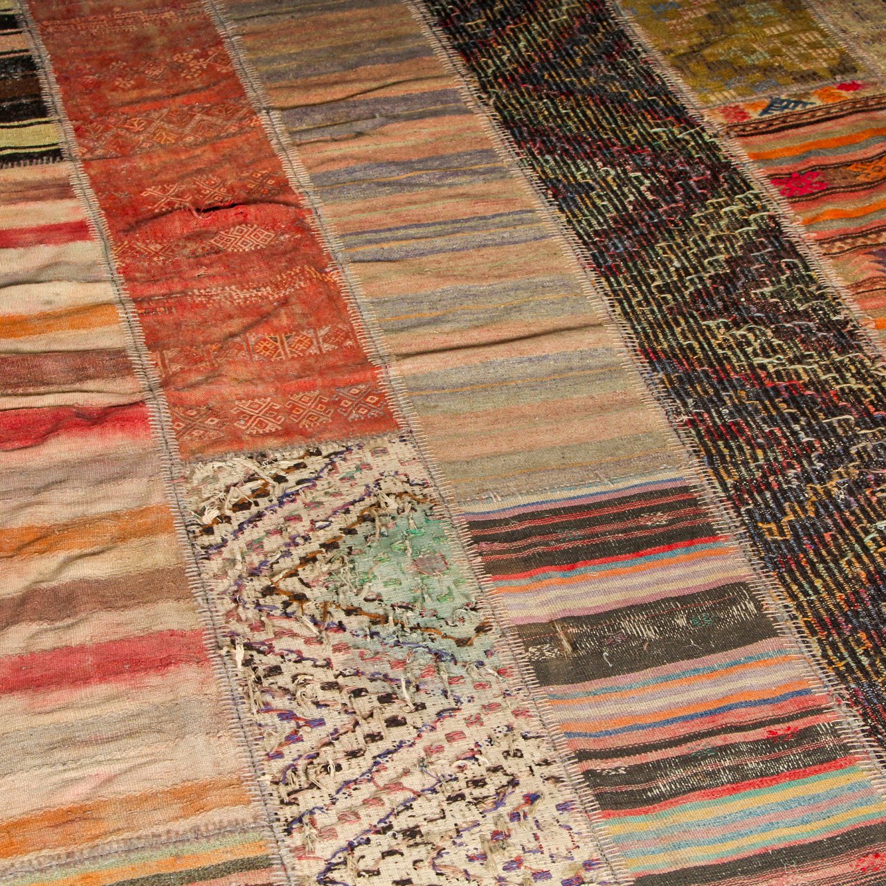 ABC Carpet and Home Patchwork Carpet (10 ft 2 in x 13 ft 8 in) - Image 2