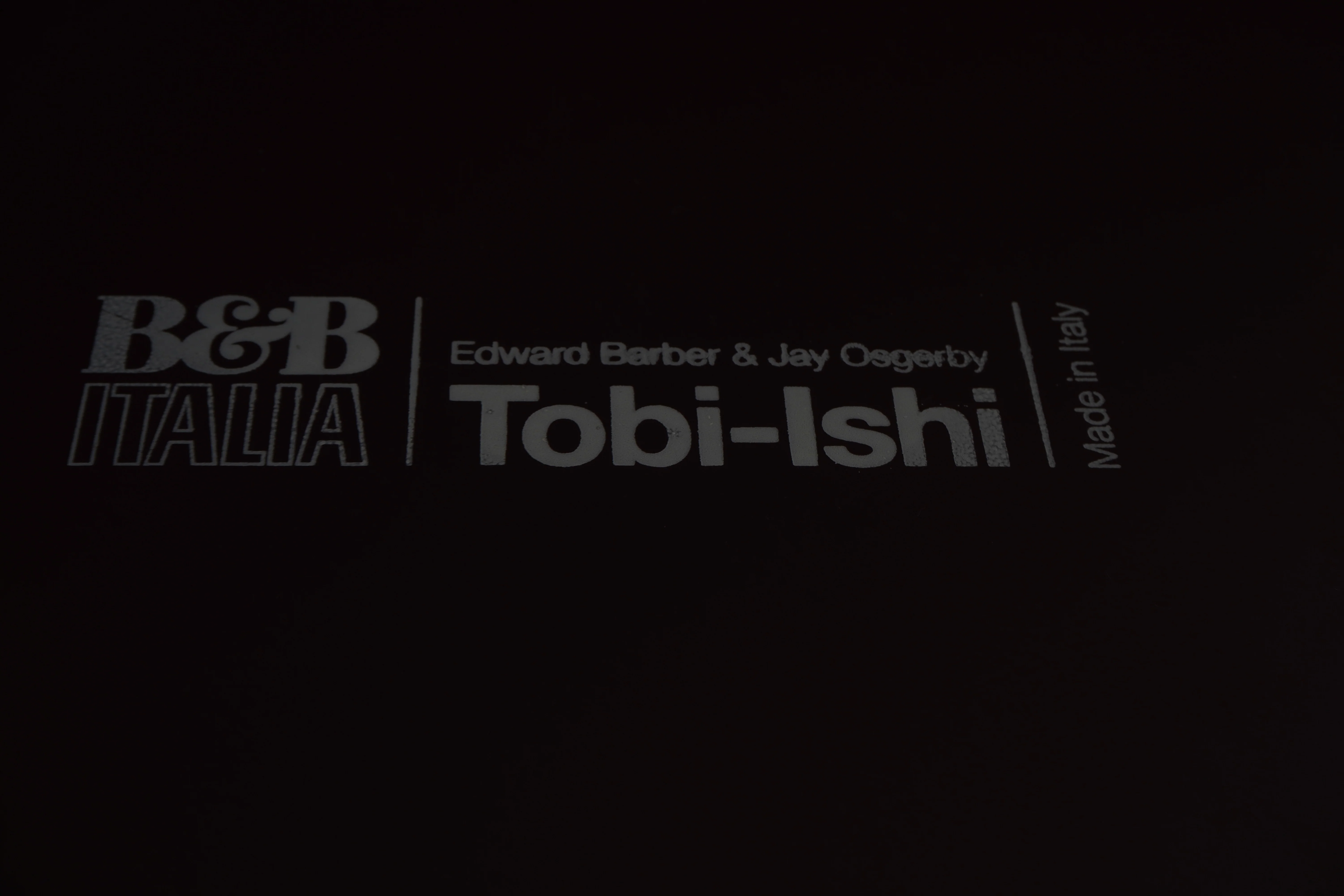 B&B Italia Tobi-ishi Dining Table - Image 7