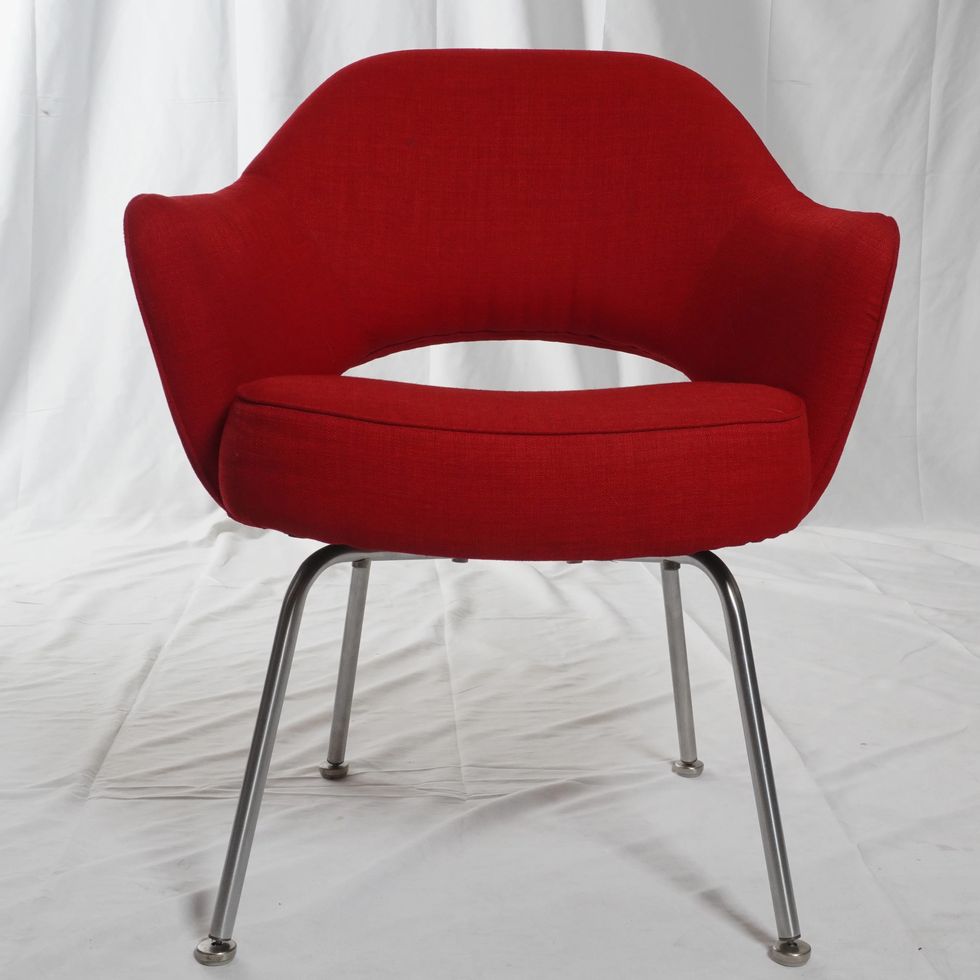 Eero Saarinen Executive Armchairs C1980s, set of 8 - Image 4