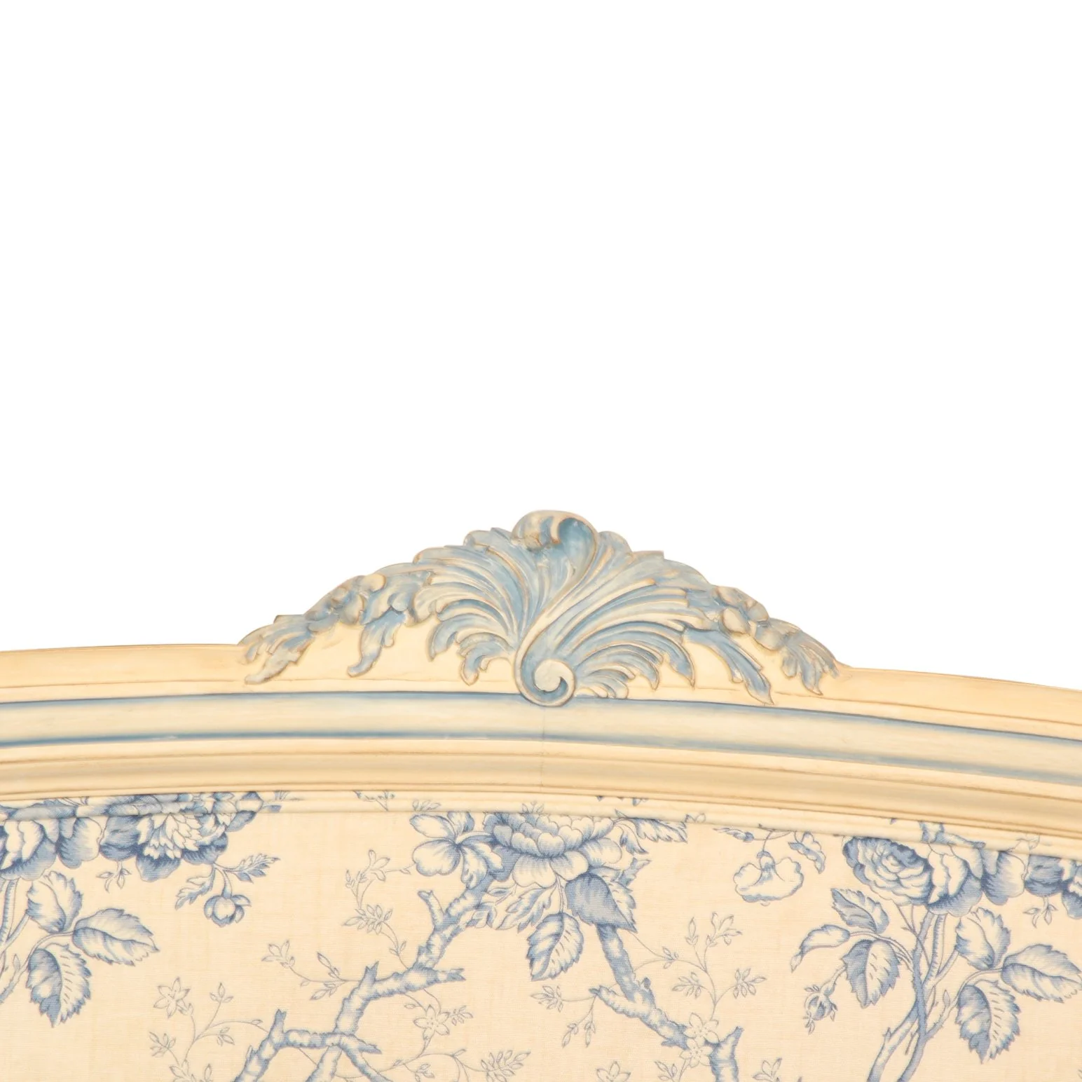 Holly Hunt French Provincial Style Queen Size Bed Frame - Image 4