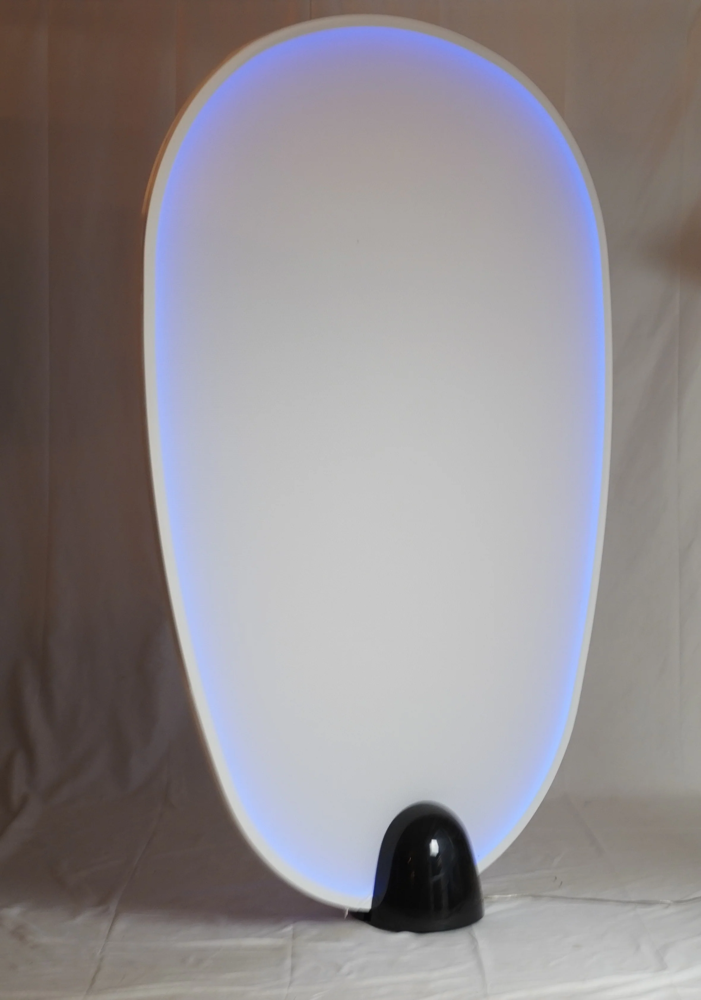 Italian Andcosta Daytona Swivel LED Floor Lamp - Medium, from Roche Bobois - Image 9
