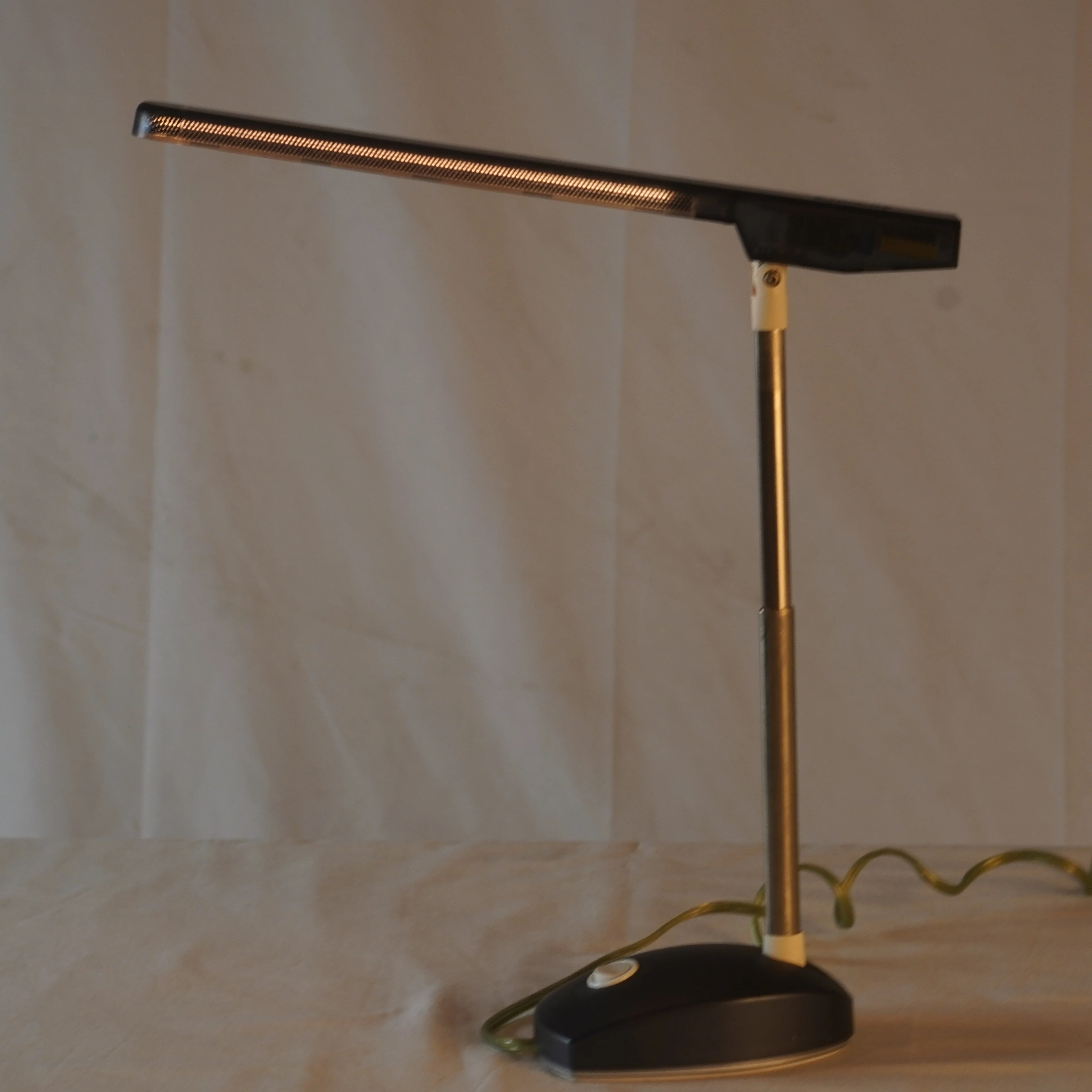 Italian Microlight Desk Lamp by Ernesto Gismondi for Artemide, C1990s - Image 3