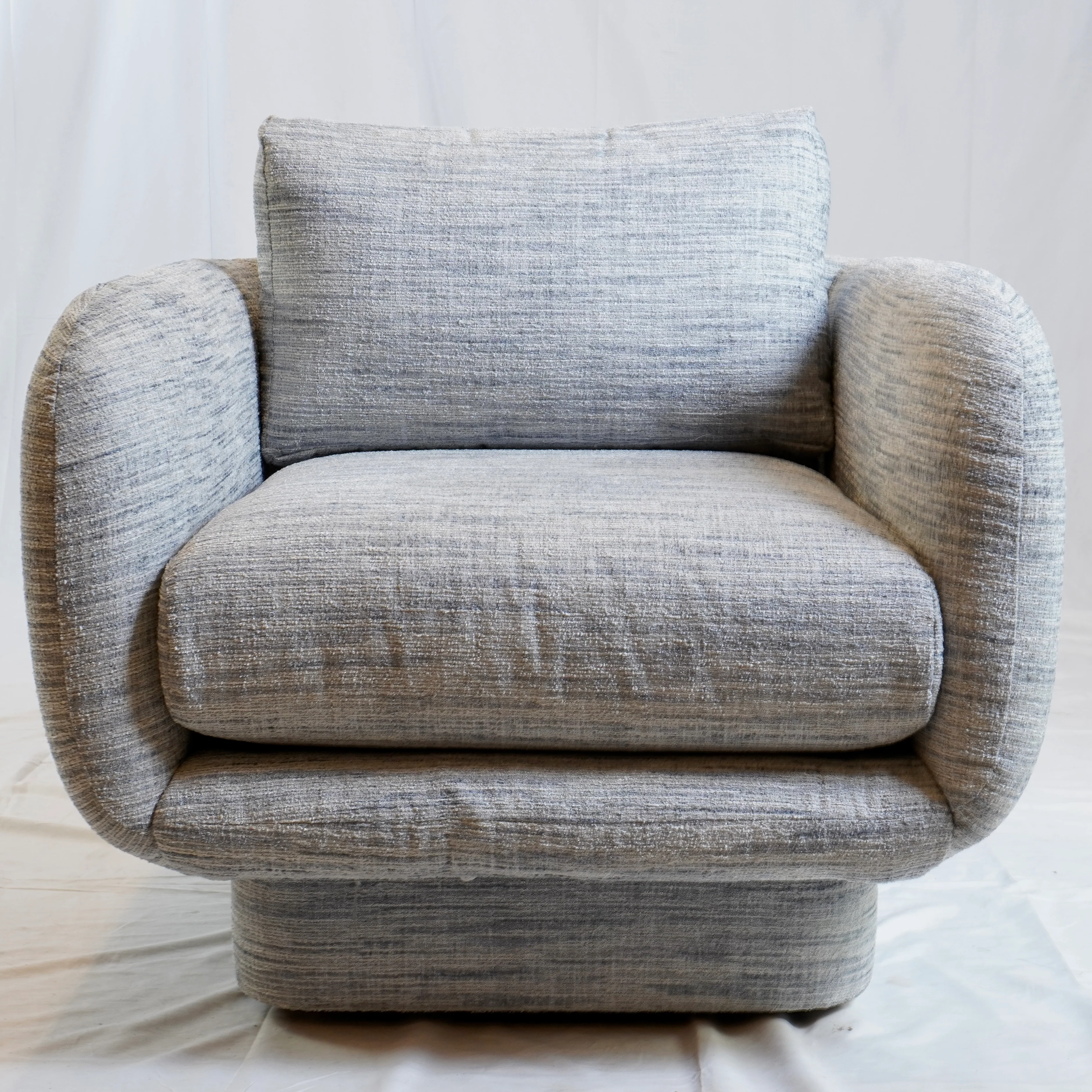 Mitchell Gold & Bob Williams Swivel Chair - Image 3