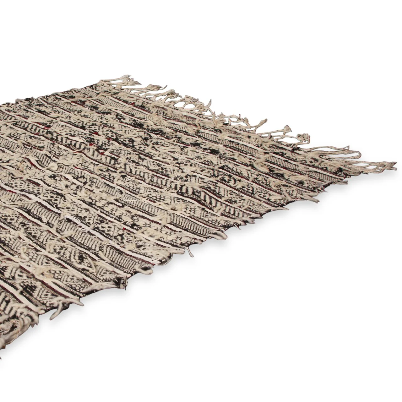 Modern Moroccan Handwoven Carpet (5 ft 8 in x 3 ft) - Image 3