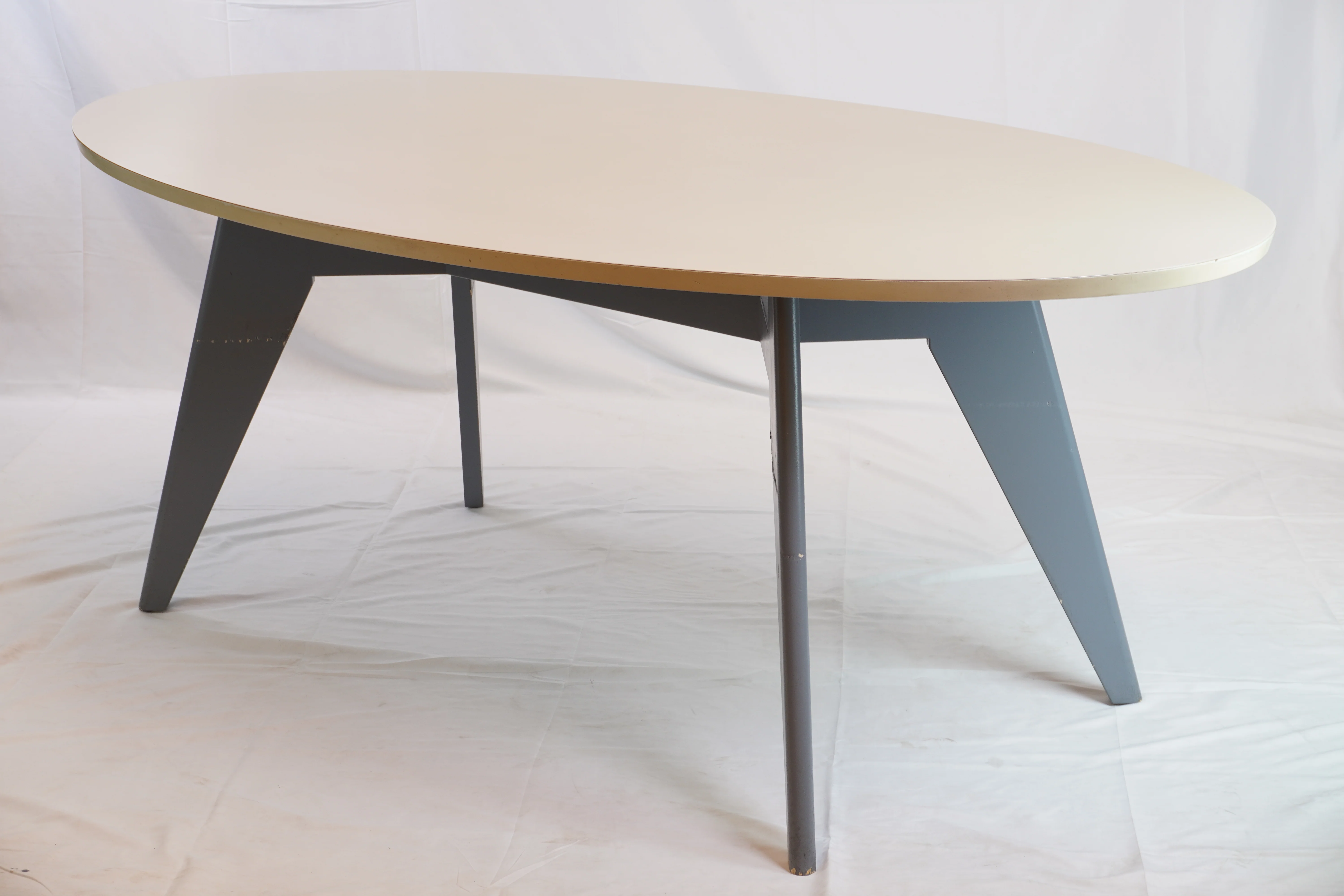 Modern Oval Oak Dining Table - Image 6