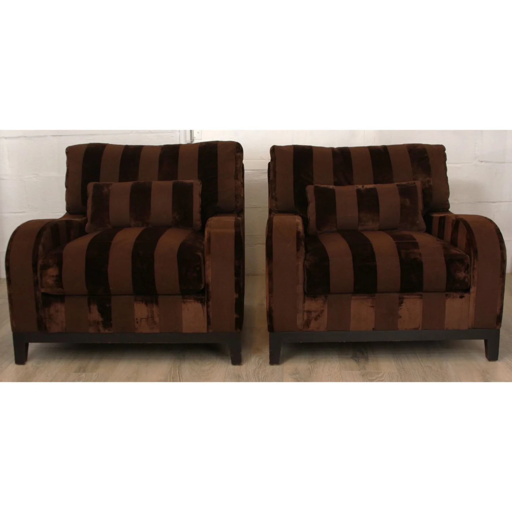 Pair of Christian Liaigre Nabab for Holly Hunt Armchairs - Image 8