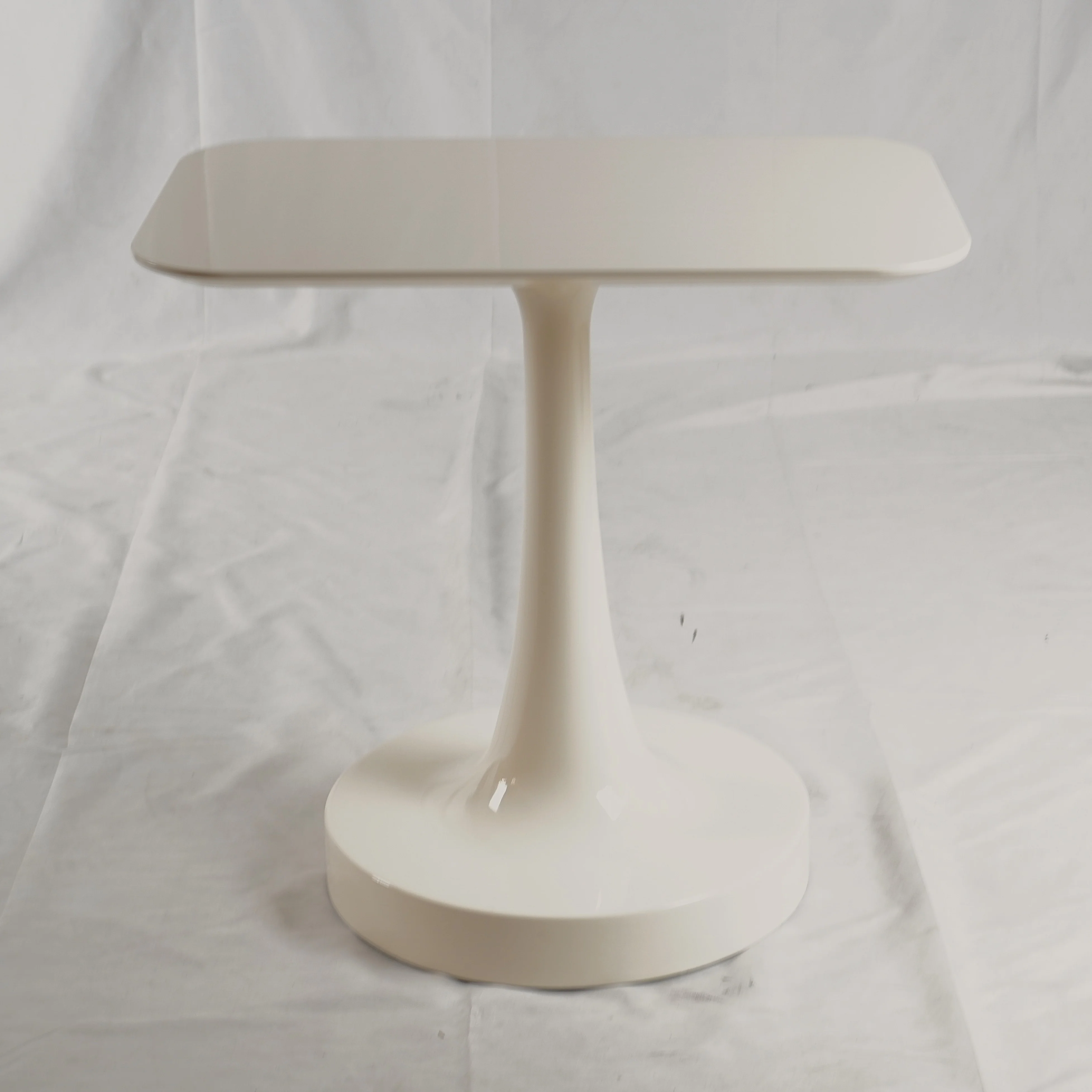 Poliform Vulcano Coffee Table - Image 2