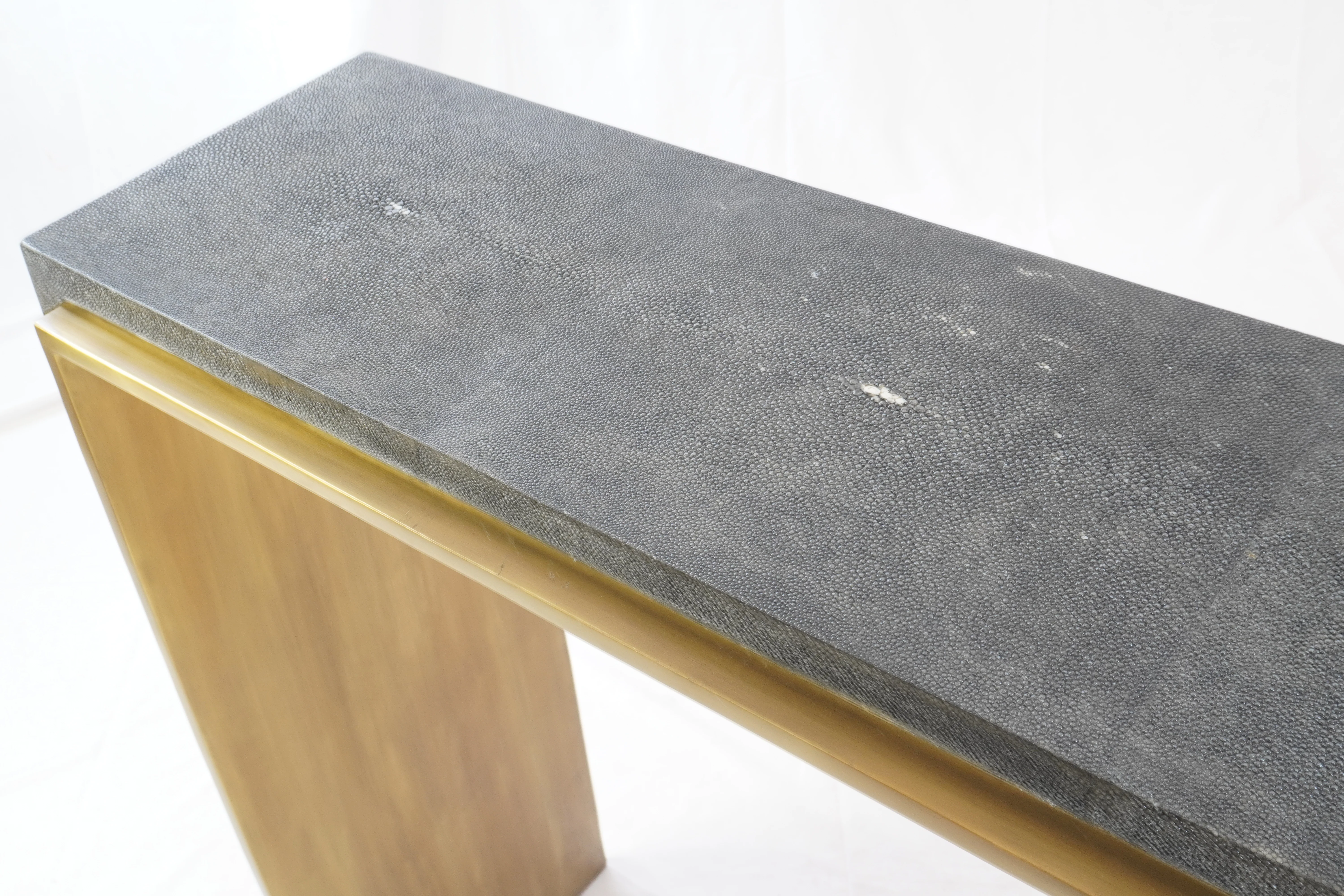 R&Y Augousti Laurens Console Table in Shagreen & Bronze-Patina Brass - Image 7