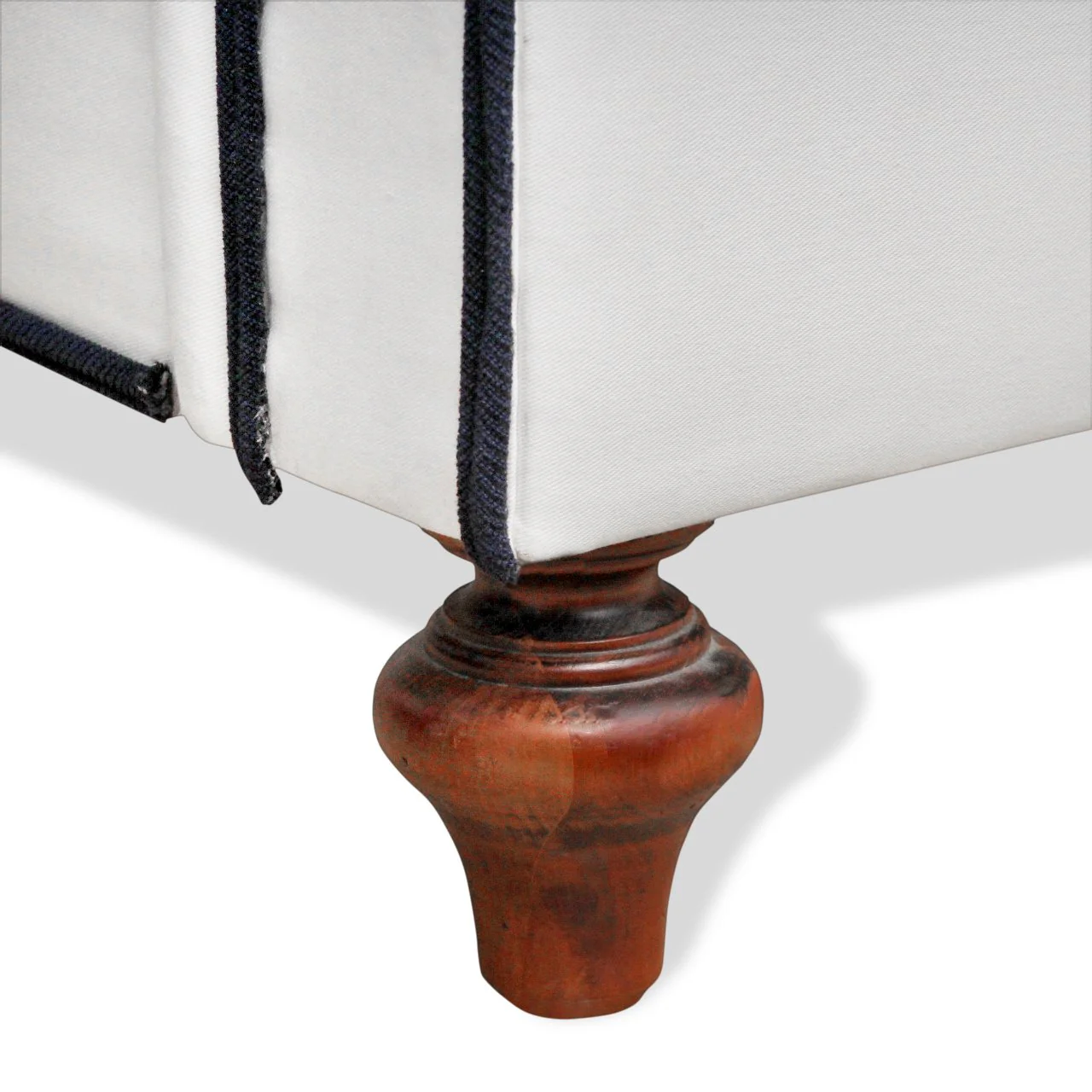 Ralph Lauren Home Sleigh Queen Size Bedframe - Image 6