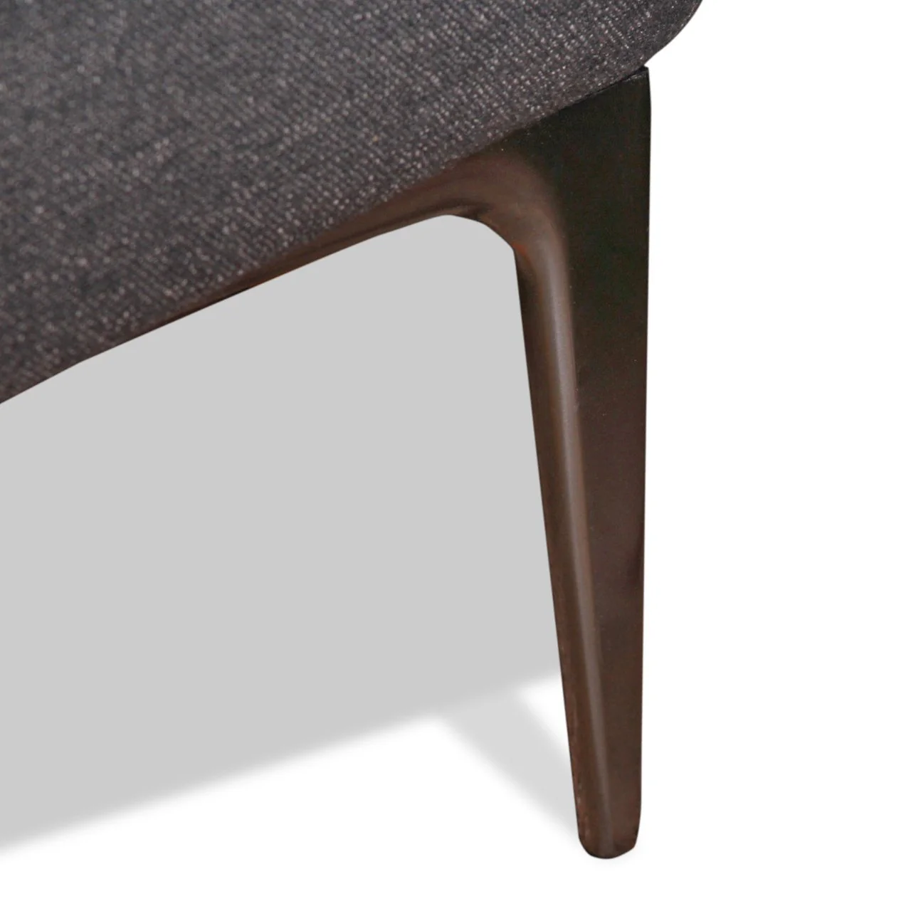Seraphina King Size Platform Bed - Image 5