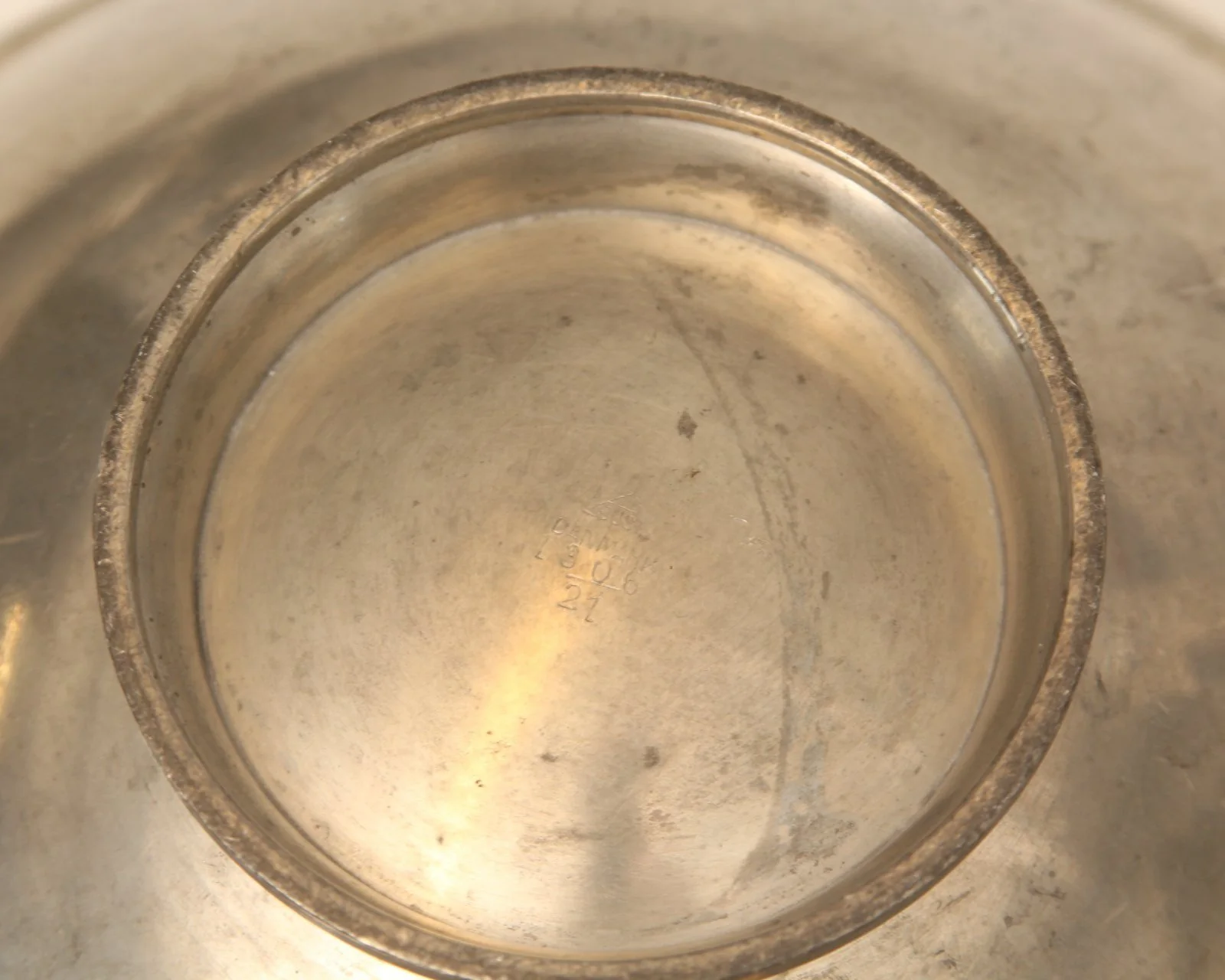 Set of 4 Assorted Designer Silver Dishes - Image 5