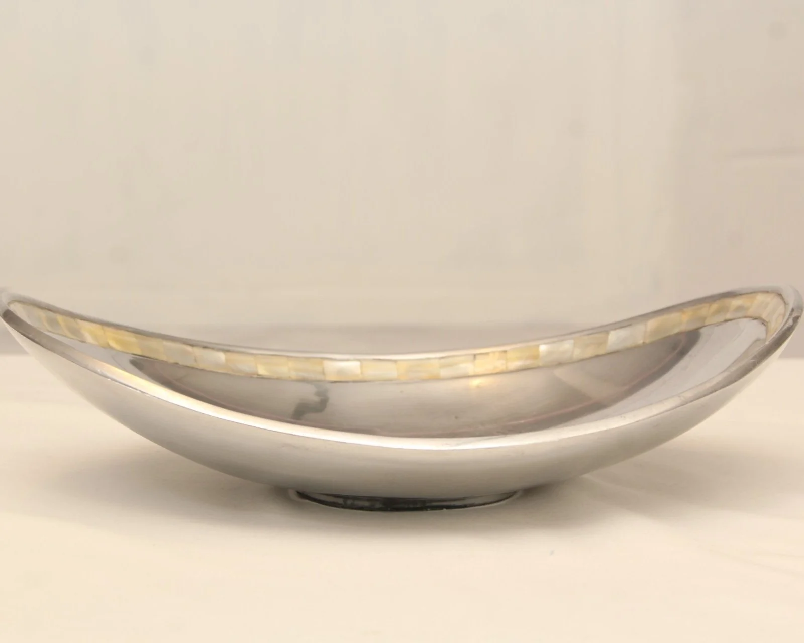 Set of 4 Assorted Designer Silver Dishes - Image 9
