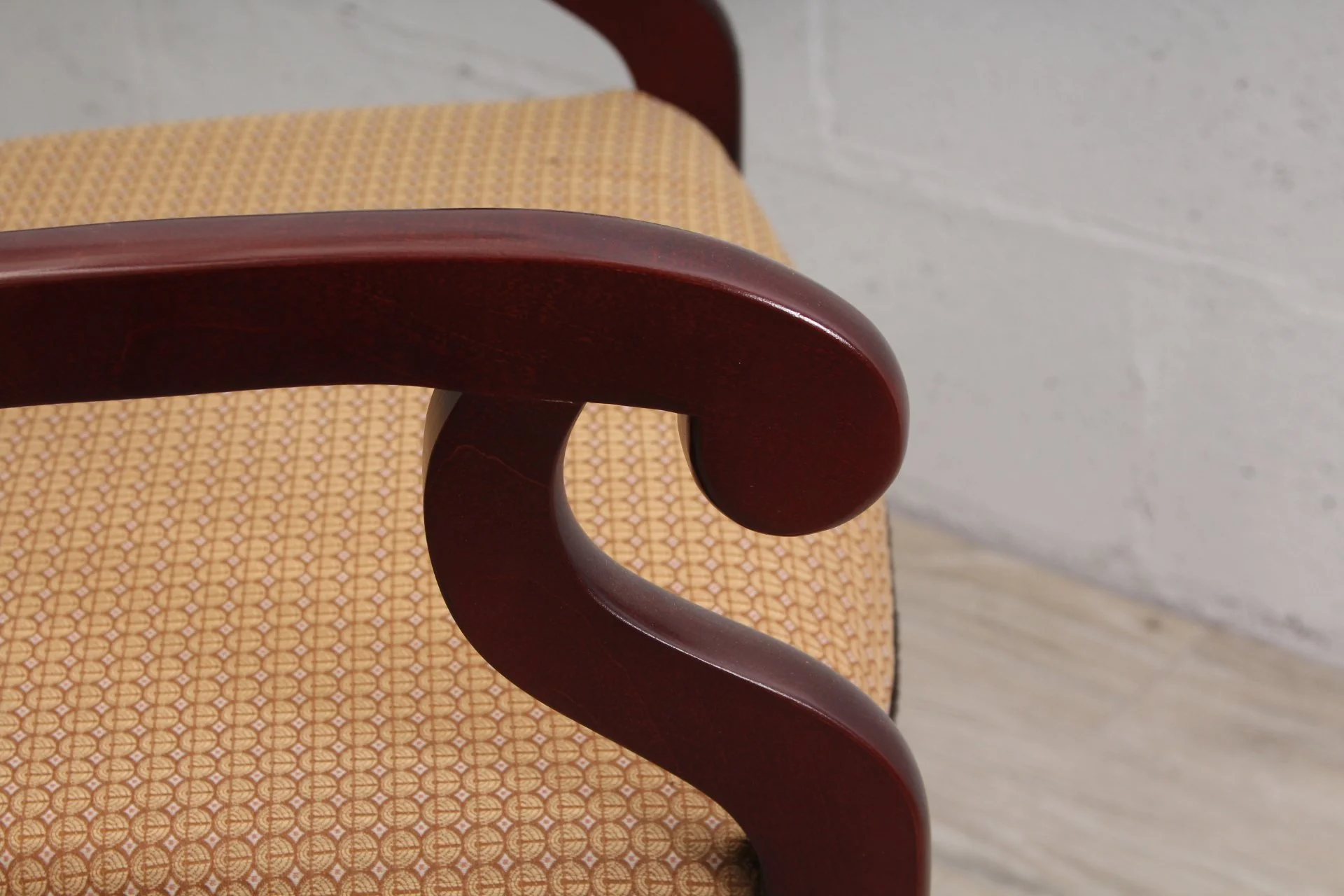 Set of 4 Kimball Innsbruck Osterley Park Traditional Arm Chairs - Image 6