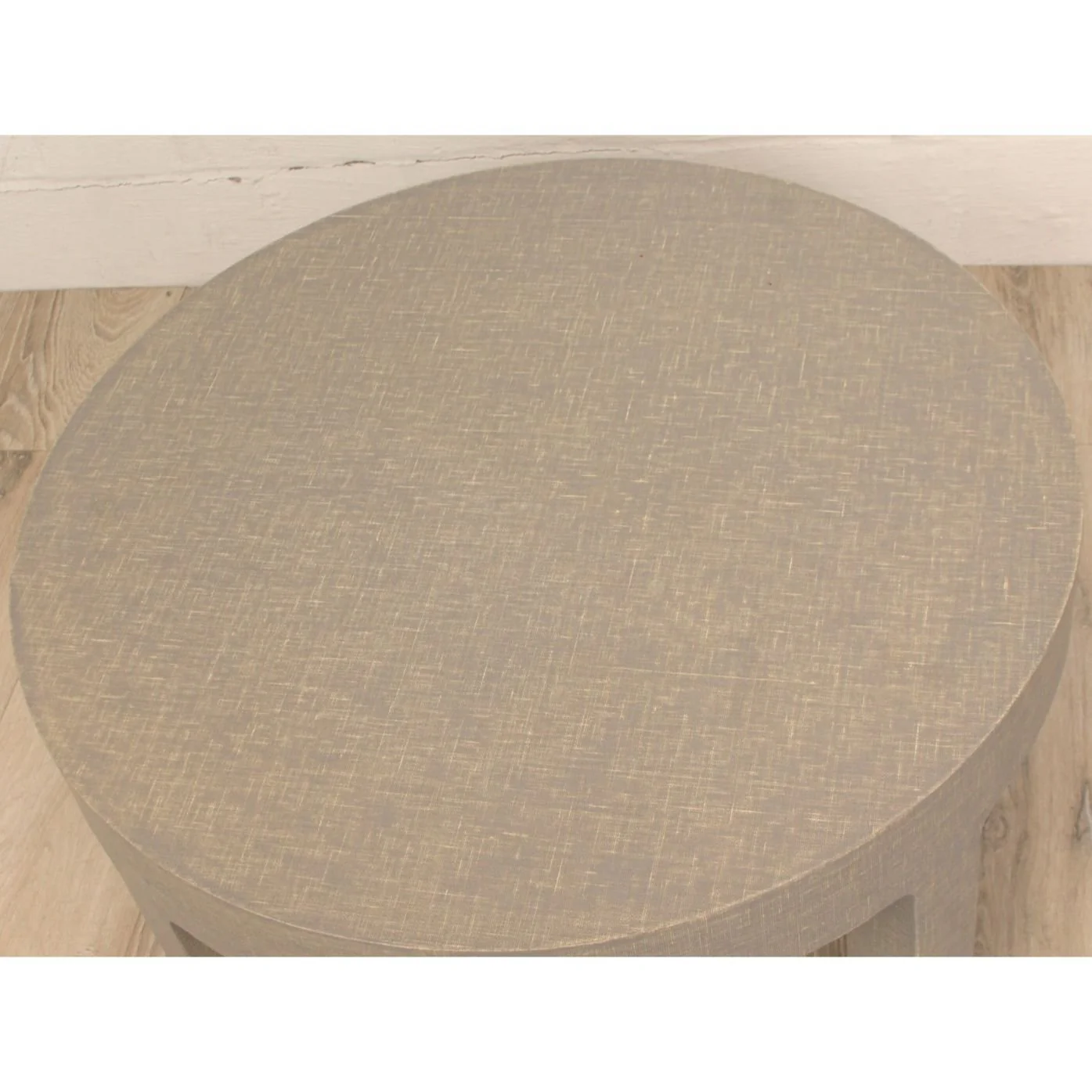 Villa & House Dakota Round Coffee Table 30" - Image 4