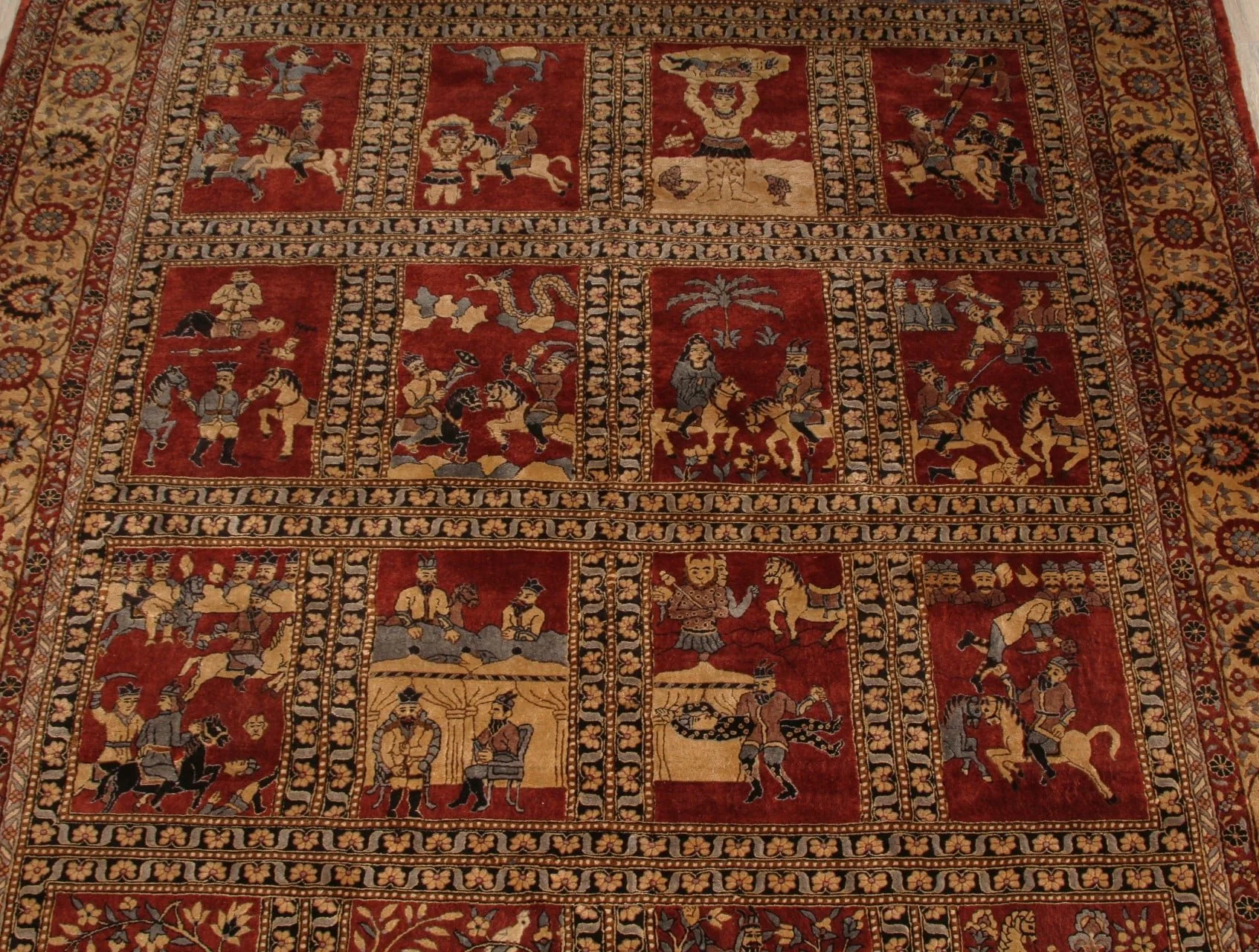 Vintage Bakthtiari Persian Carpet (4 ft 2 in x 6 ft 3 in) - Image 3