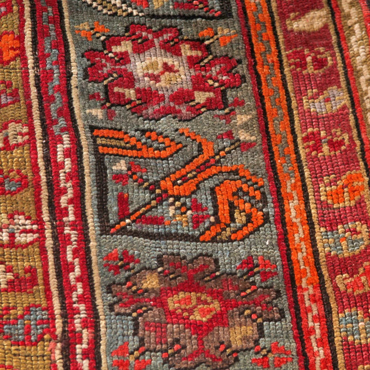 Vintage Bijar Handwoven Tribal Carpet w/ Vegetable Dye (3 ft 10 in x 6 ft 8 in) - Image 6