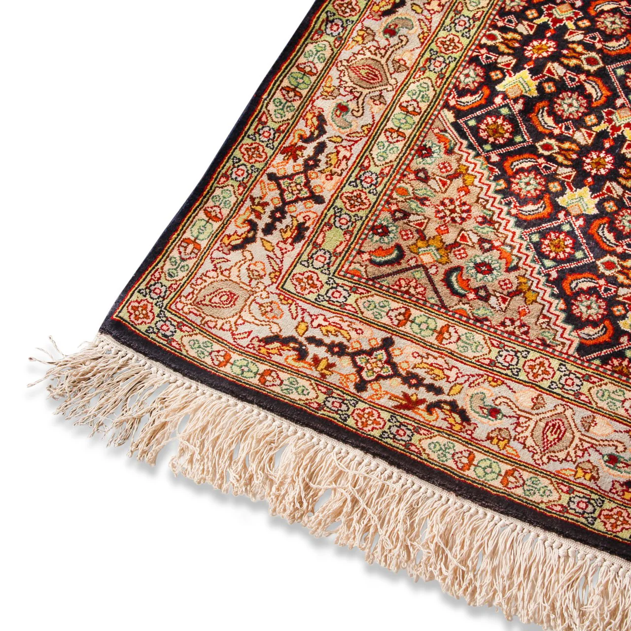 Vintage Farahan Silk Carpet  (3 ft 7 in x 5 ft 6 in) - Image 12