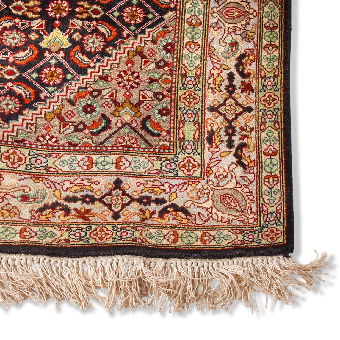 Vintage Farahan Silk Carpet  (3 ft 7 in x 5 ft 6 in) - Image 13