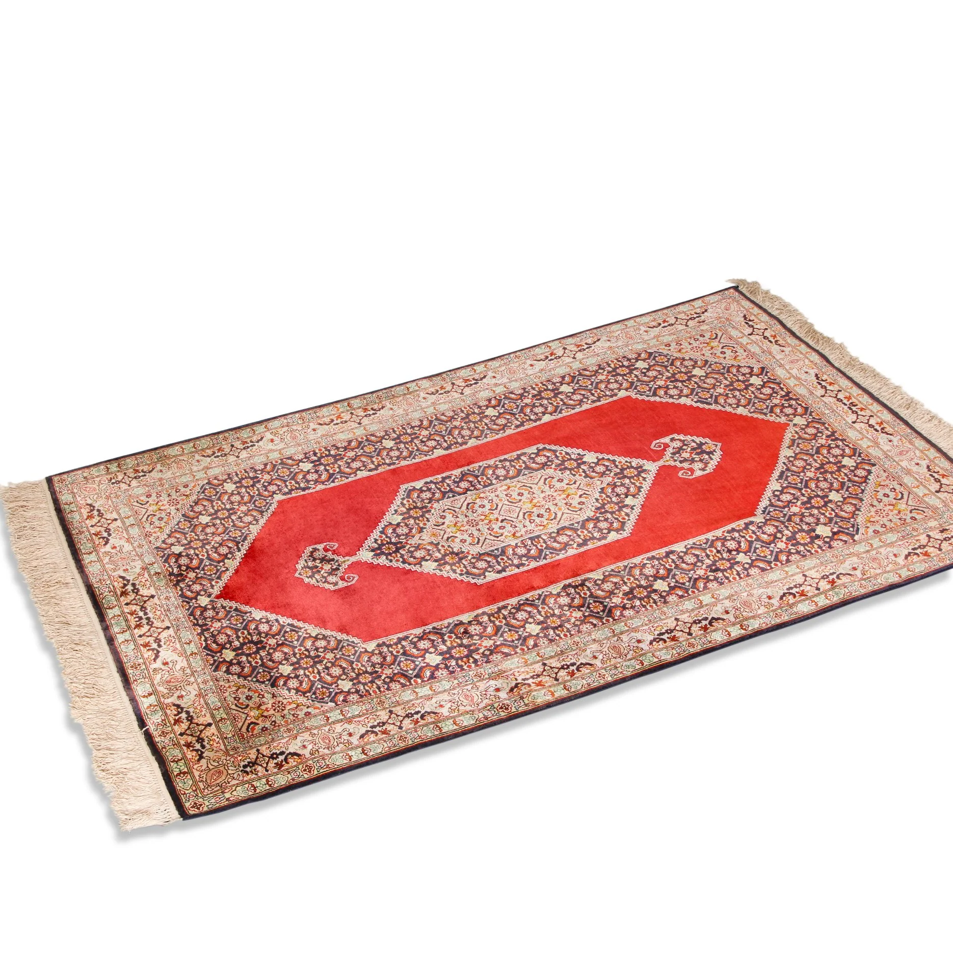 Vintage Farahan Silk Carpet  (3 ft 7 in x 5 ft 6 in) - Image 4