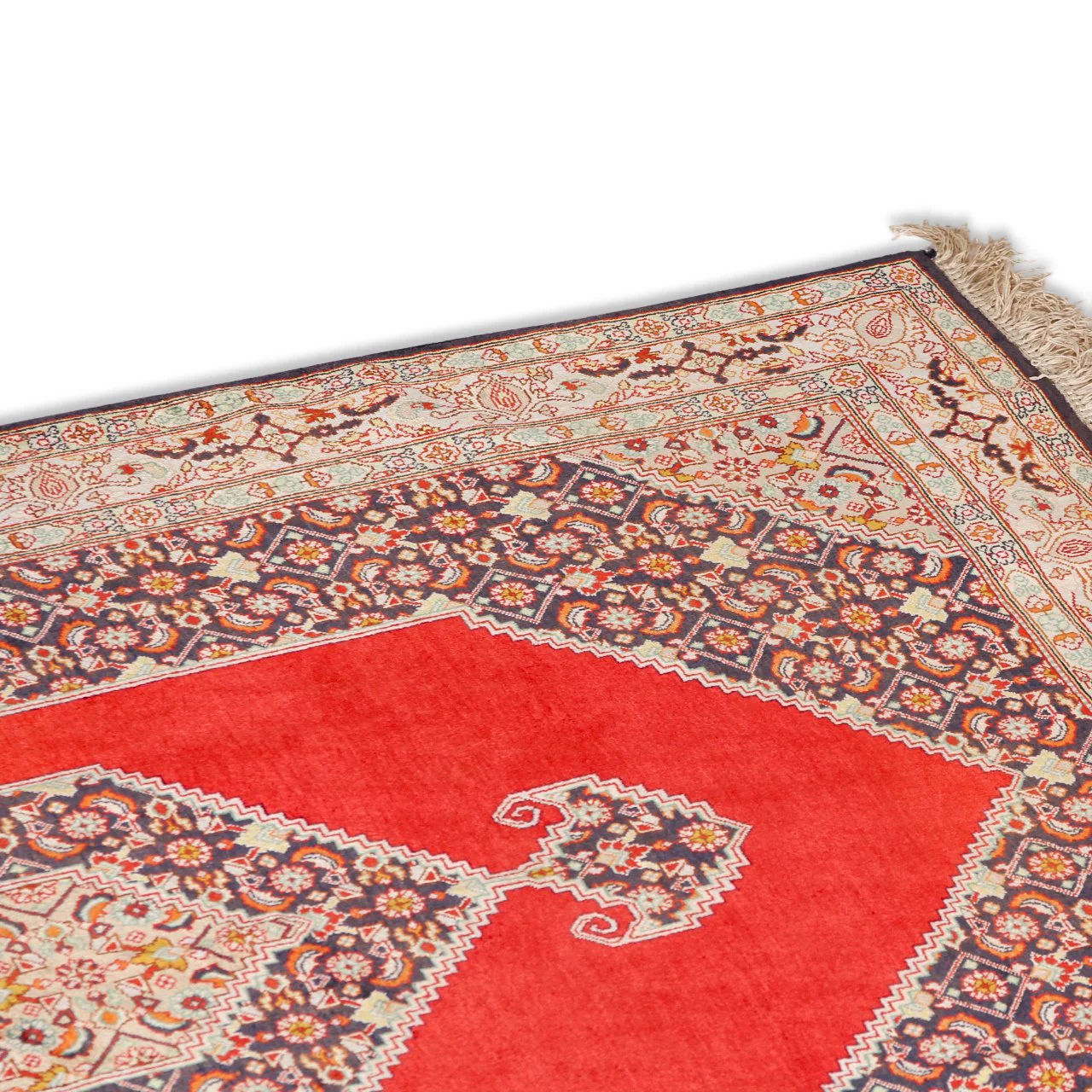 Vintage Farahan Silk Carpet  (3 ft 7 in x 5 ft 6 in) - Image 6