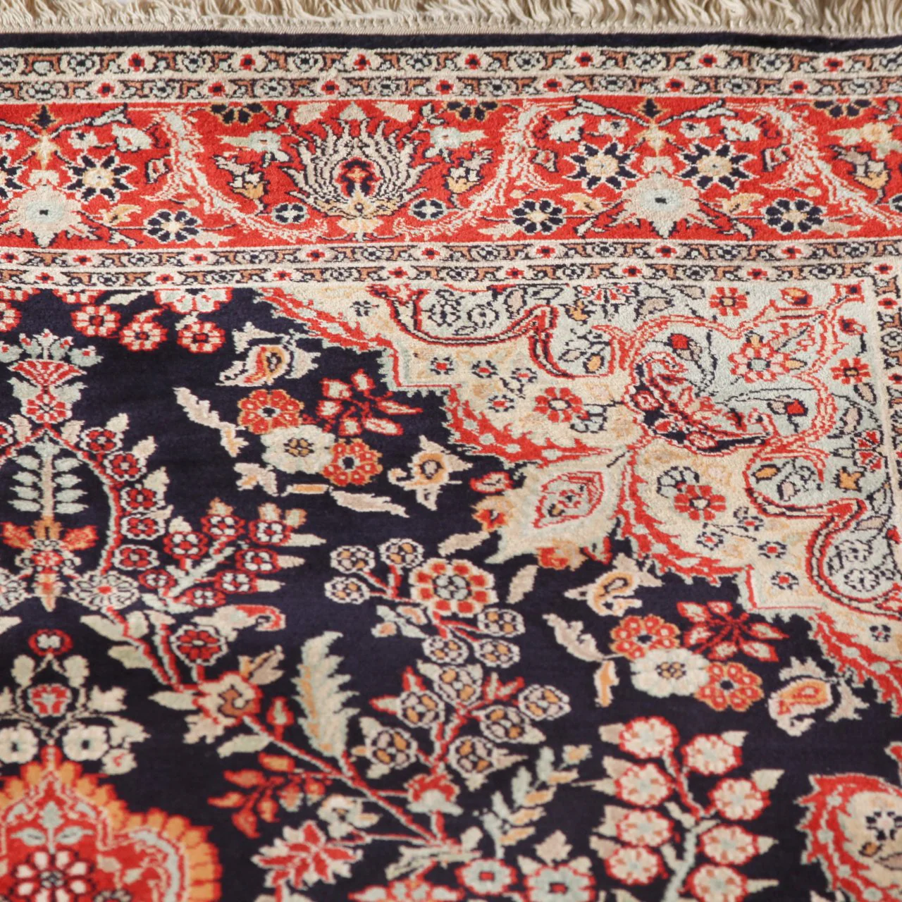 Vintage Fine Persian Kashan Carpet (3 ft 1 in x 5 ft) - Image 13