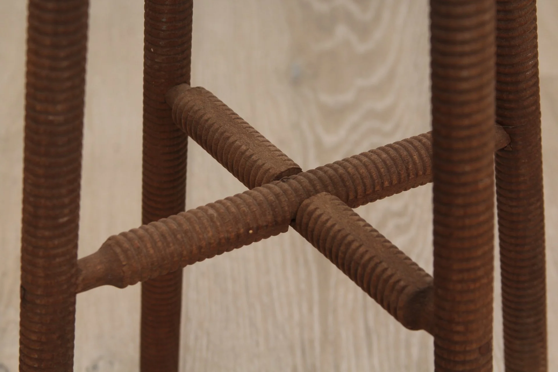 Vintage French Frida Minet Turned Oak Pedestal or Plant Stand C1950s - Image 3
