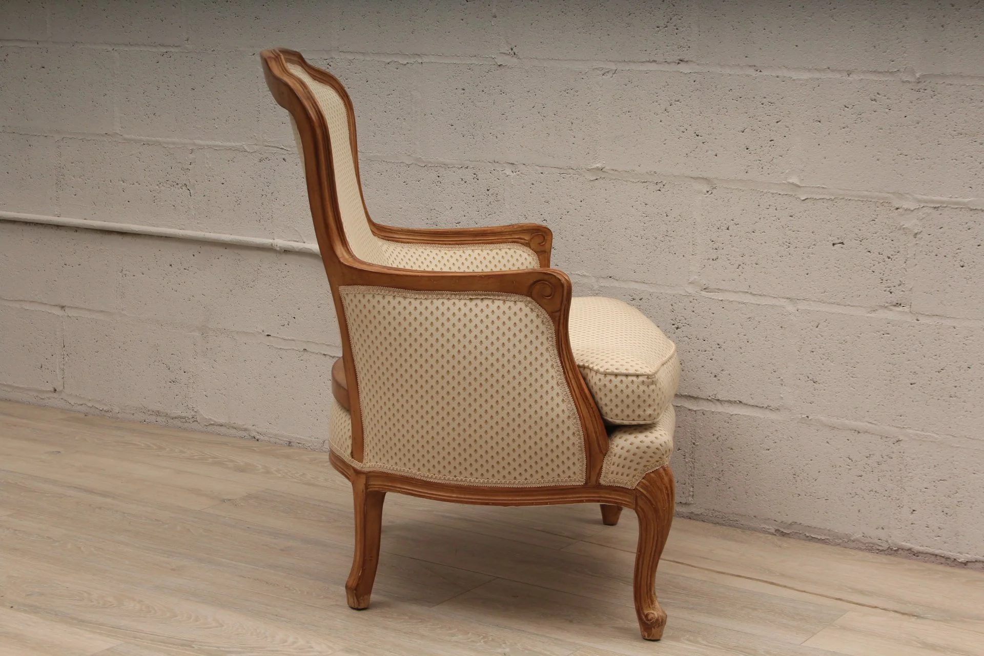 Vintage French Louis XV Style Walnut Armchair - Image 3