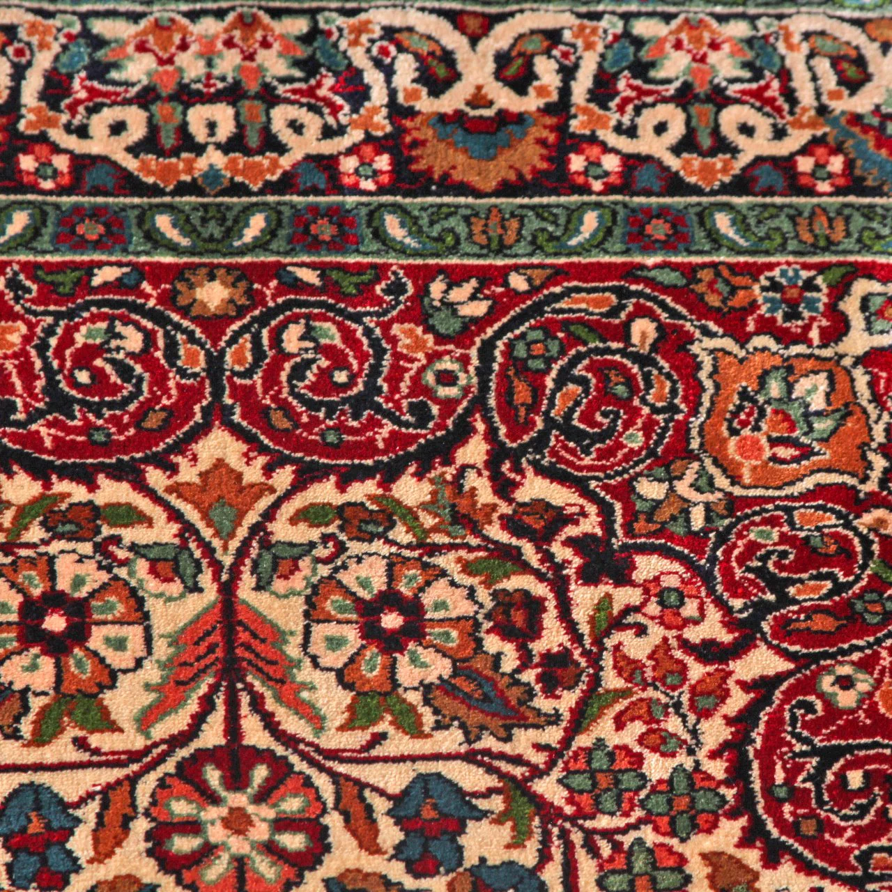 Vintage Handknotted Kashan Carpet (2 ft 1 in x 3 ft 1 in) - Image 7
