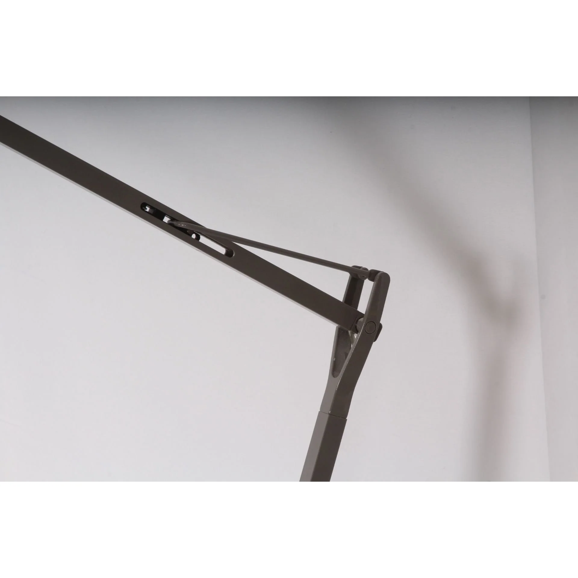 Vintage Italian Artemide Tolomeo Table Lamp by Fassina De Lucchi - Image 4