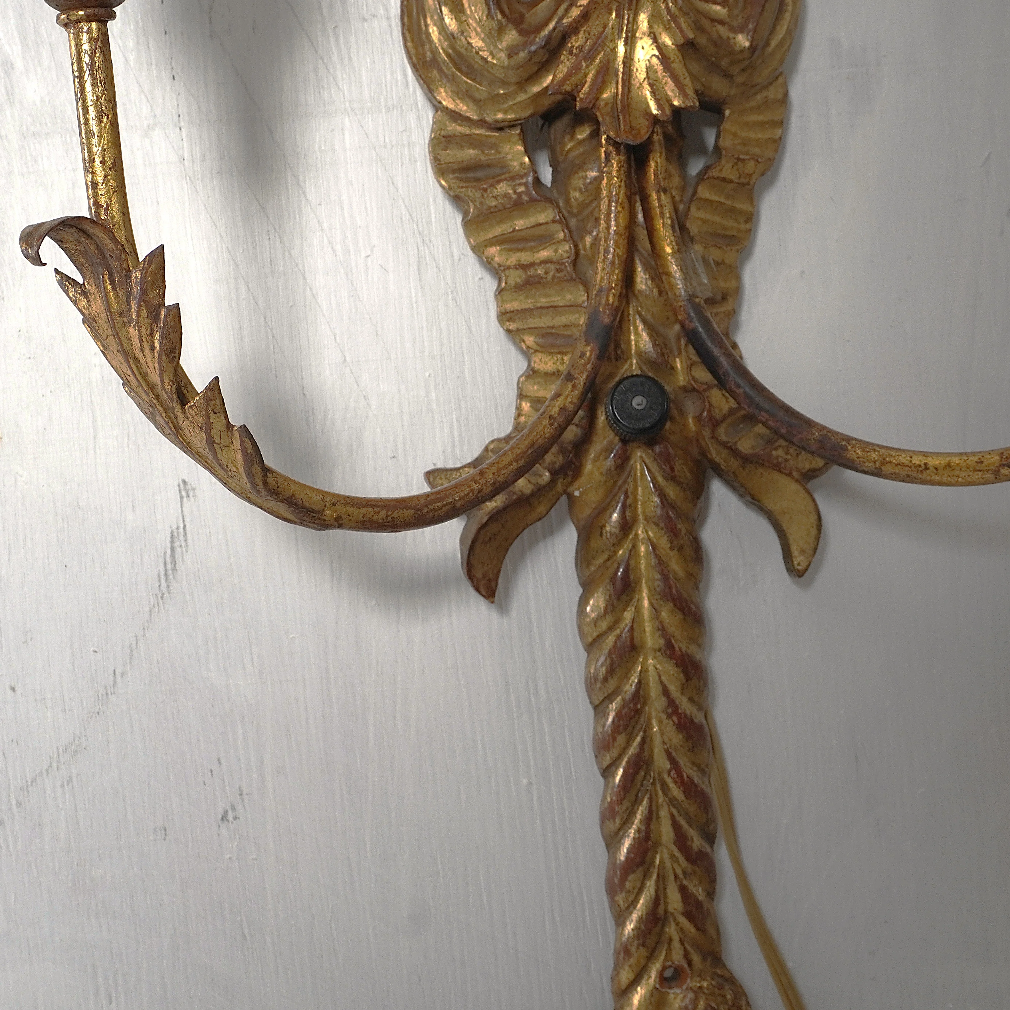 Vintage Italian Carved Gilt Wood & Metal Wall Sconces - Image 6