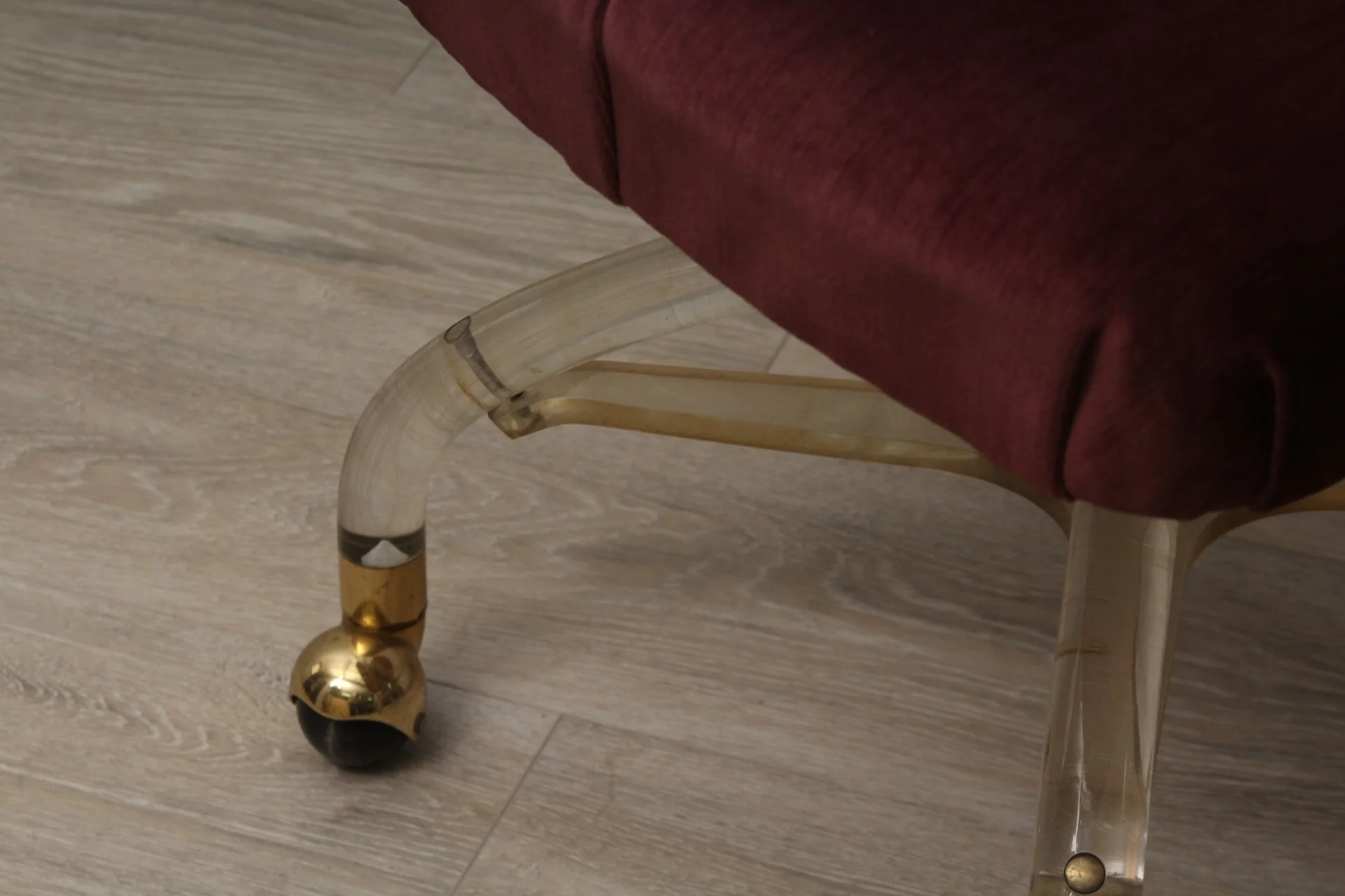Vintage MCM Hill MFG Lucite and Brass Slipper Chair with Wheels Attributed to Charles Hollis Jones - Image 5