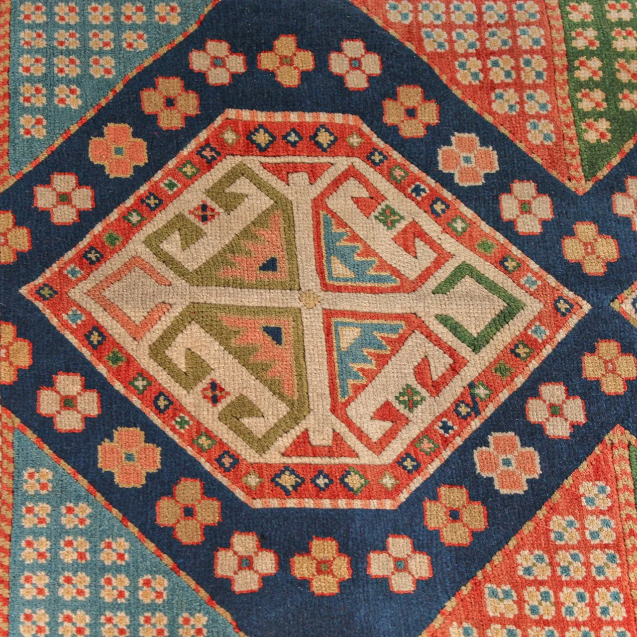 Vintage Shirvan Carpet (4 ft 3 in x 5 ft 16 in) - Image 4