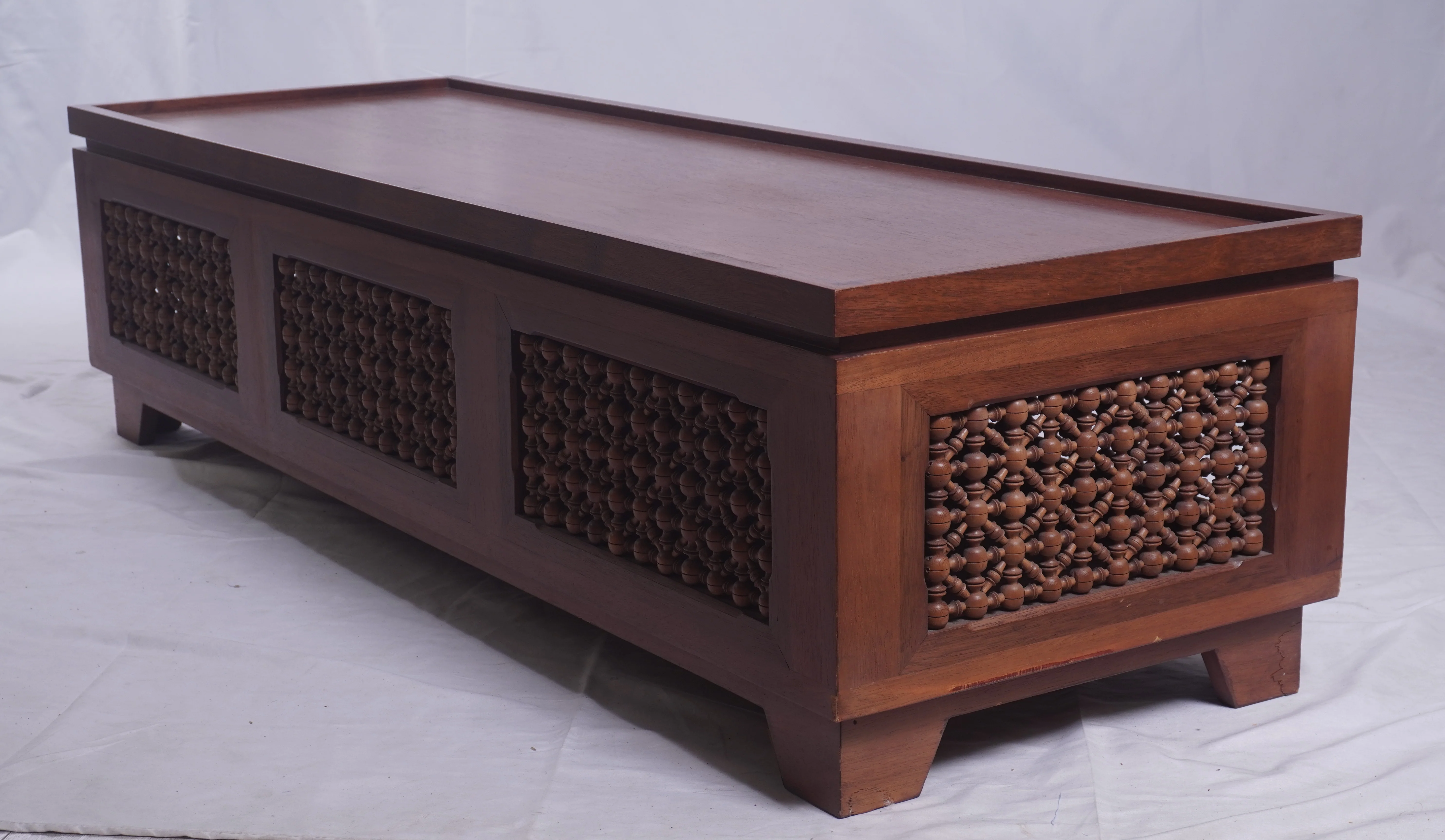 Vintage Handcarved Asian Trunk Bench - Image 6